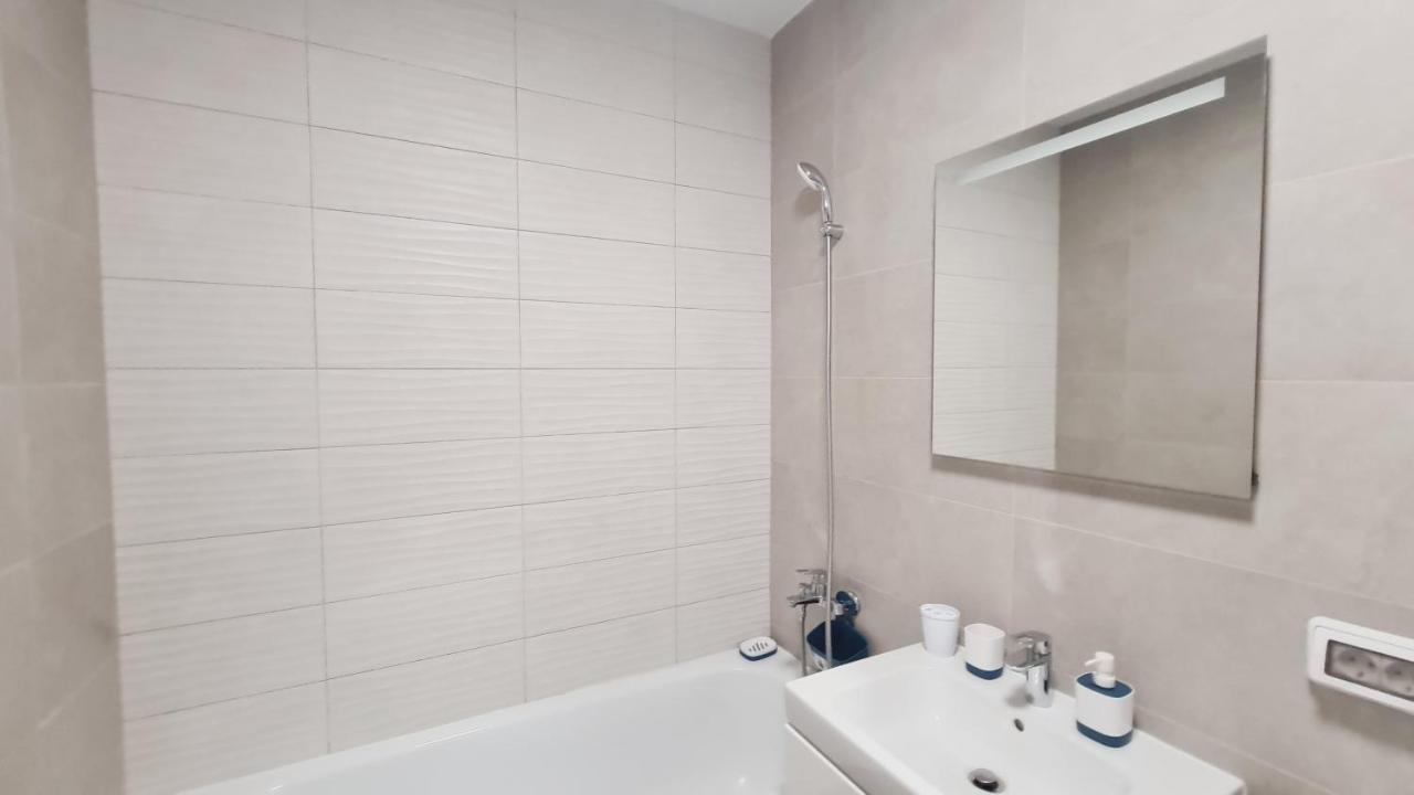 5* Luxury Near Avram Iancu Sq New. Private Parking Apartamento Cluj-Napoca Exterior foto